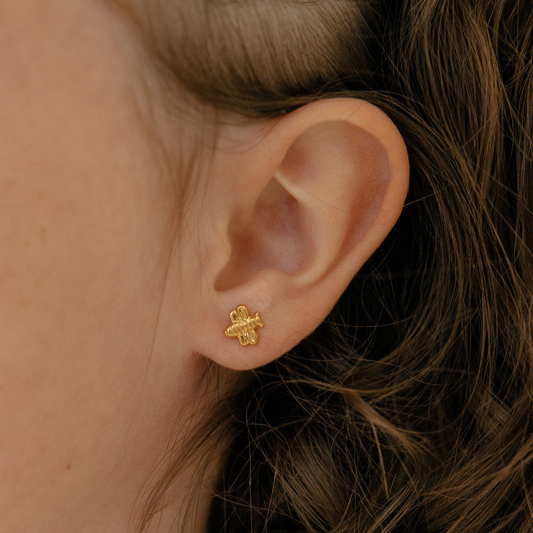 Bumblebee Flat Back Stud