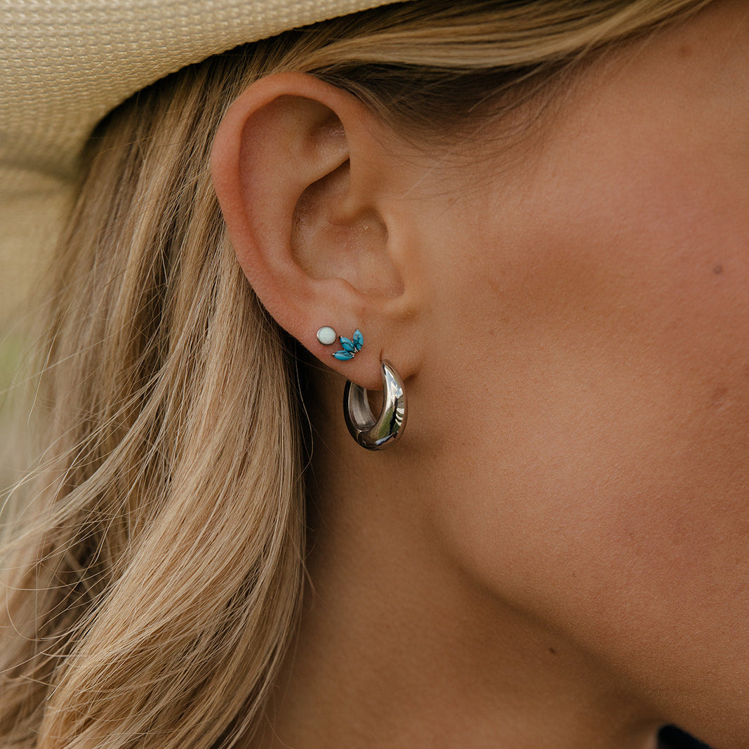Stylish Chloe Hoop Earrings - Get Pierced Co. – Get Pierced Co.